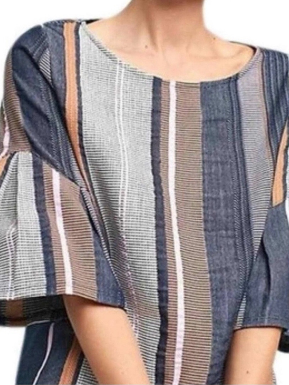 Dolan Left Coast Collection
Anthropologie Striped Bell Sleeve Top
Size L
